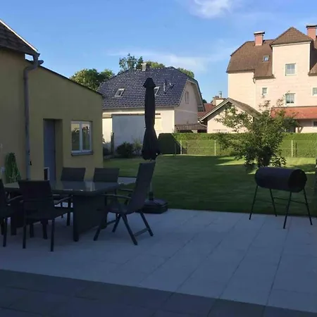 Holiday home Haus Mit 3 Schlafzimmer Und Garten Amstetten