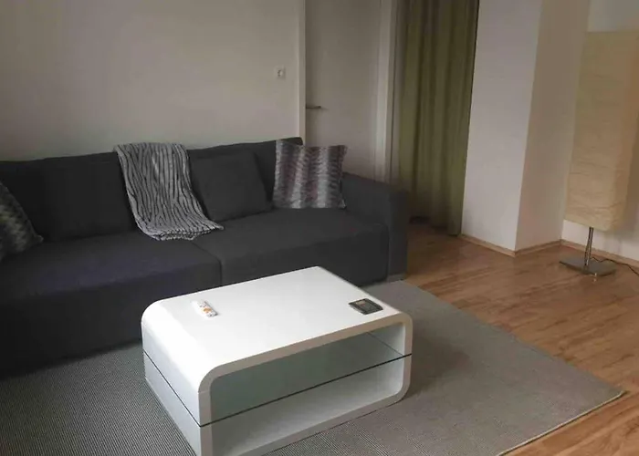 Haus Mit 3 Schlafzimmer Und Garten 度假居 阿姆施泰滕