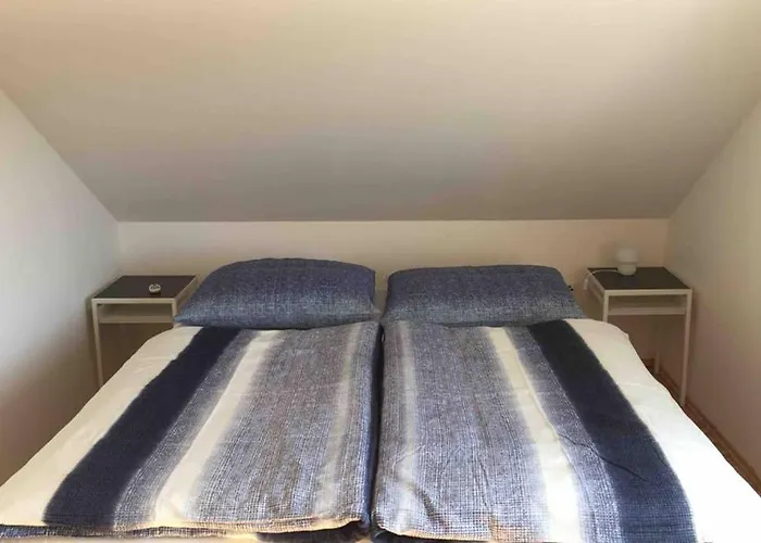 Haus Mit 3 Schlafzimmer Und Garten 度假居 阿姆施泰滕