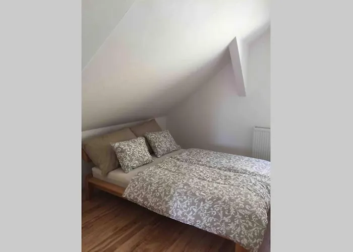 Haus Mit 3 Schlafzimmer Und Garten * Amstetten